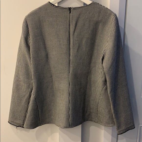 Zara blouse - Picture 2 of 5